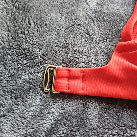 Victoria secret sexy push up red Brazilian bathing suite - Picture 2 of 8